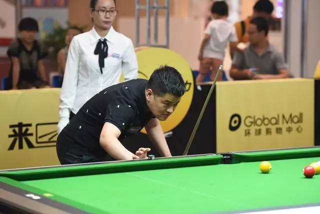 十大巨星的 十大巨星的